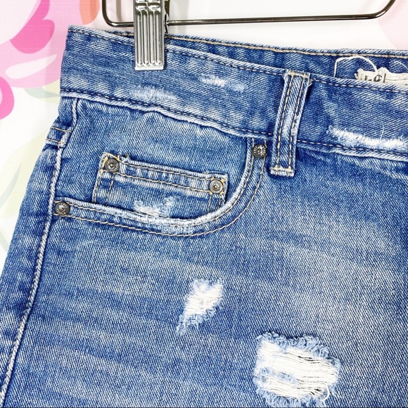 Free People Medium Wash Distressed Denim Jean Shorts 26 - Picture 3 of 10